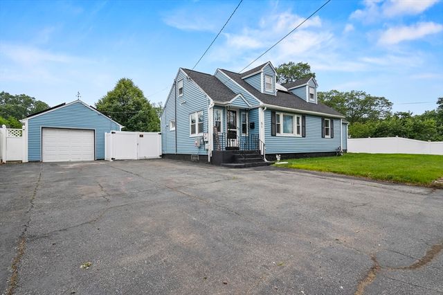 51 Crystal Street, Lowell, MA 01852