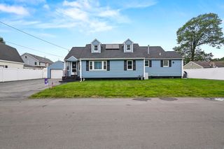 51 Crystal Street, Lowell, MA 01852
