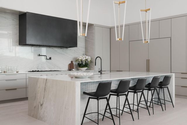 1003 The High RD, Austin, TX 78746