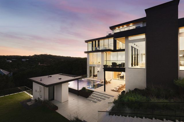 1003 The High RD, Austin, TX 78746