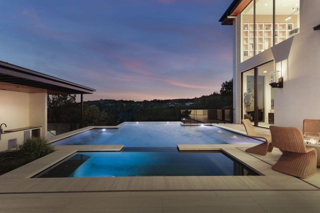 1003 The High RD, Austin, TX 78746