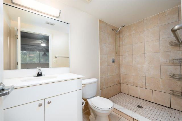 2515 SW 35TH PLACE 103, Gainesville, FL 32608