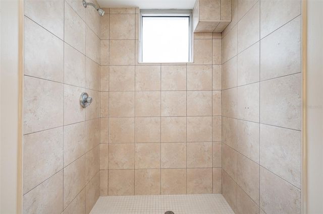 2515 SW 35TH PLACE 103, Gainesville, FL 32608