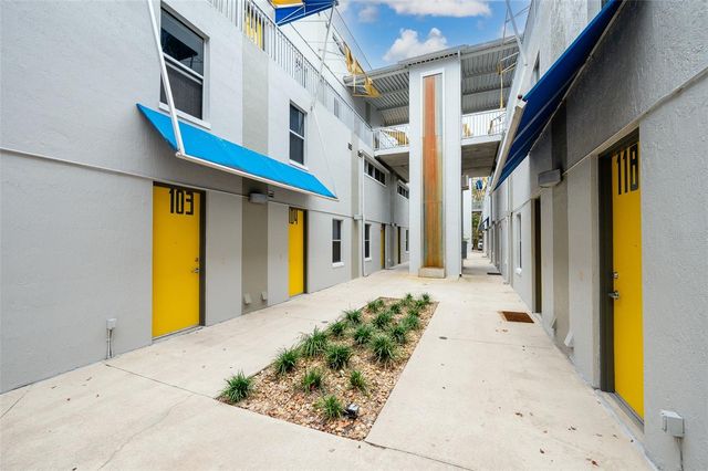 2515 SW 35TH PLACE 103, Gainesville, FL 32608