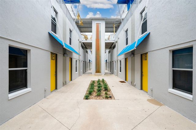 2515 SW 35TH PLACE 103, Gainesville, FL 32608