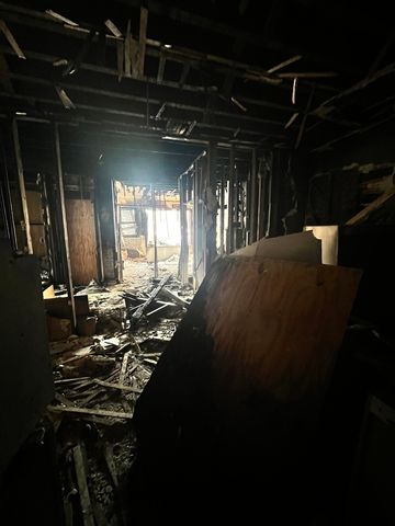 3827 W Fillmore Street, Chicago, IL 60624