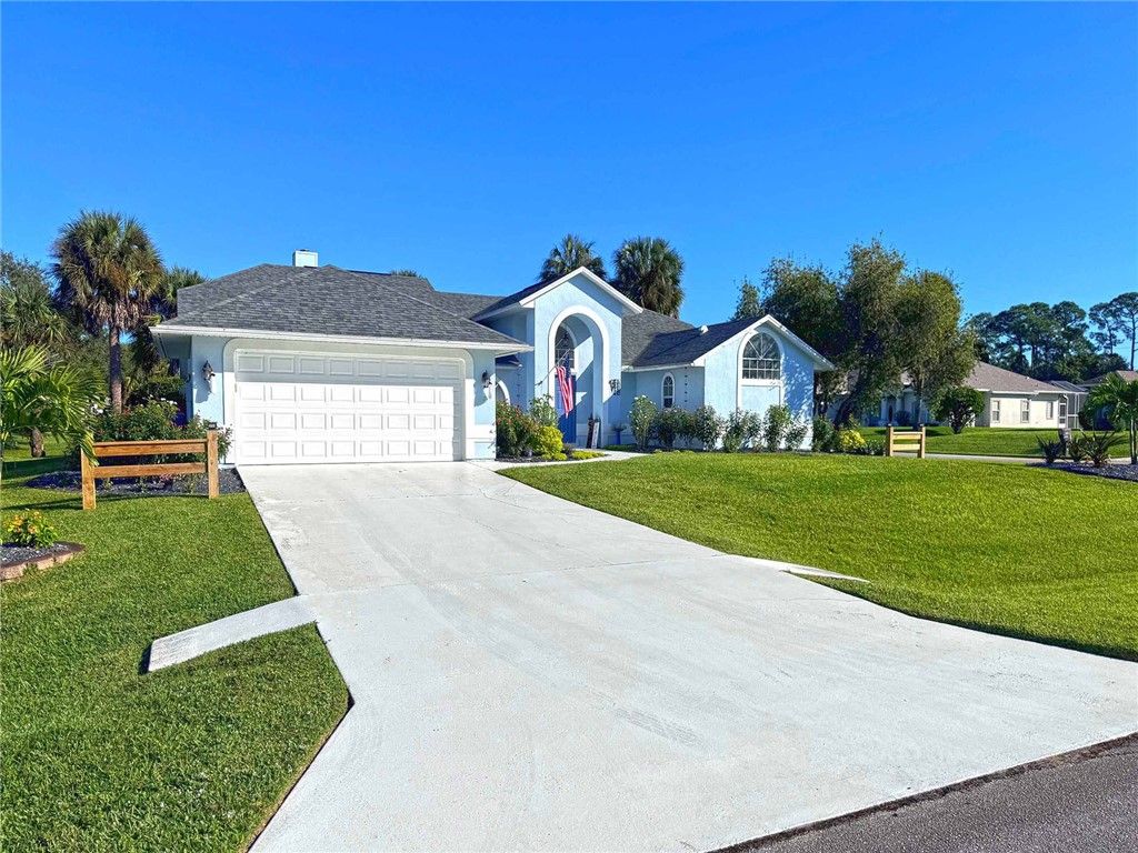 4340 12th Street SW, Vero Beach, FL 32968