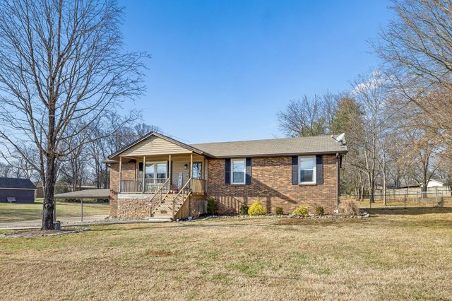 208 Bailey Collins Dr, Smyrna, TN 37167