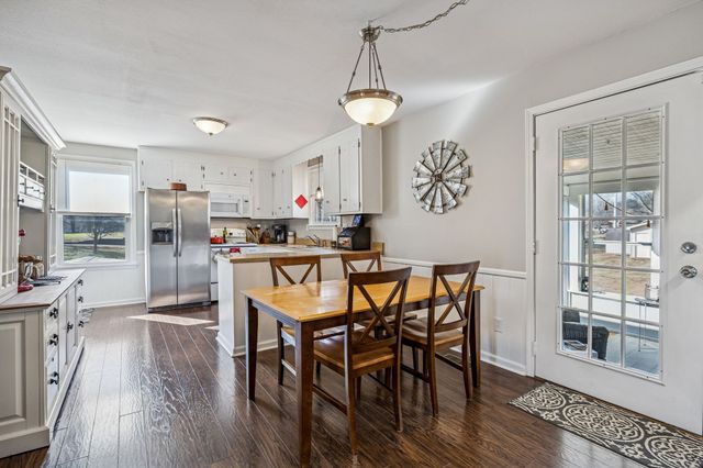 208 Bailey Collins Dr, Smyrna, TN 37167