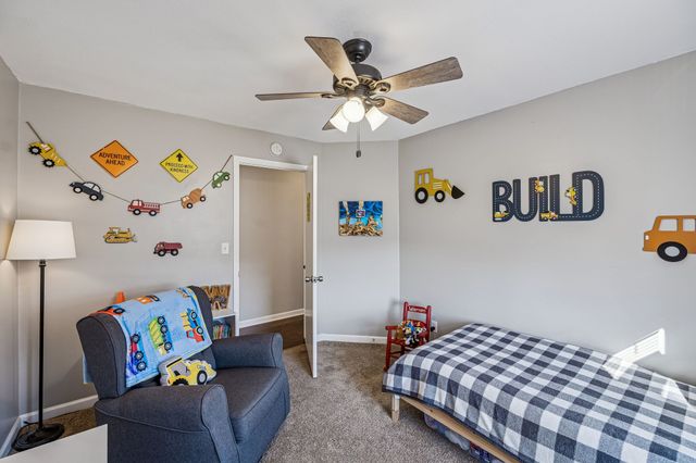 208 Bailey Collins Dr, Smyrna, TN 37167