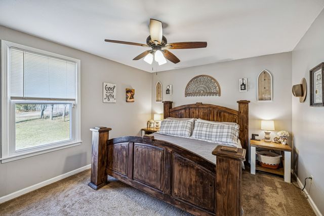 208 Bailey Collins Dr, Smyrna, TN 37167