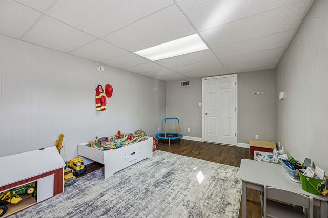 208 Bailey Collins Dr, Smyrna, TN 37167