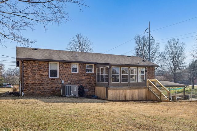 208 Bailey Collins Dr, Smyrna, TN 37167