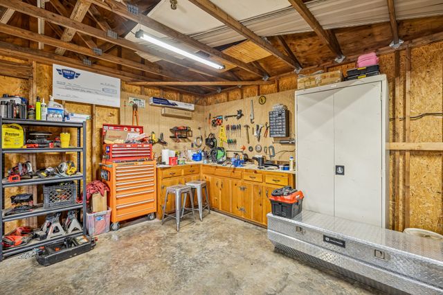 208 Bailey Collins Dr, Smyrna, TN 37167