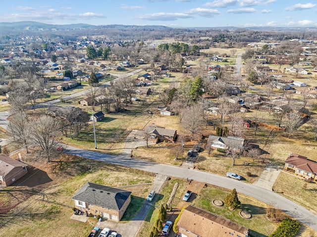 208 Bailey Collins Dr, Smyrna, TN 37167