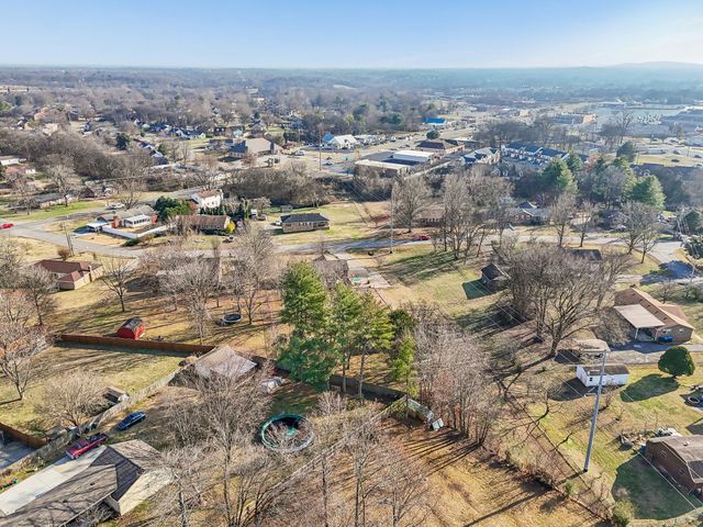 208 Bailey Collins Dr, Smyrna, TN 37167