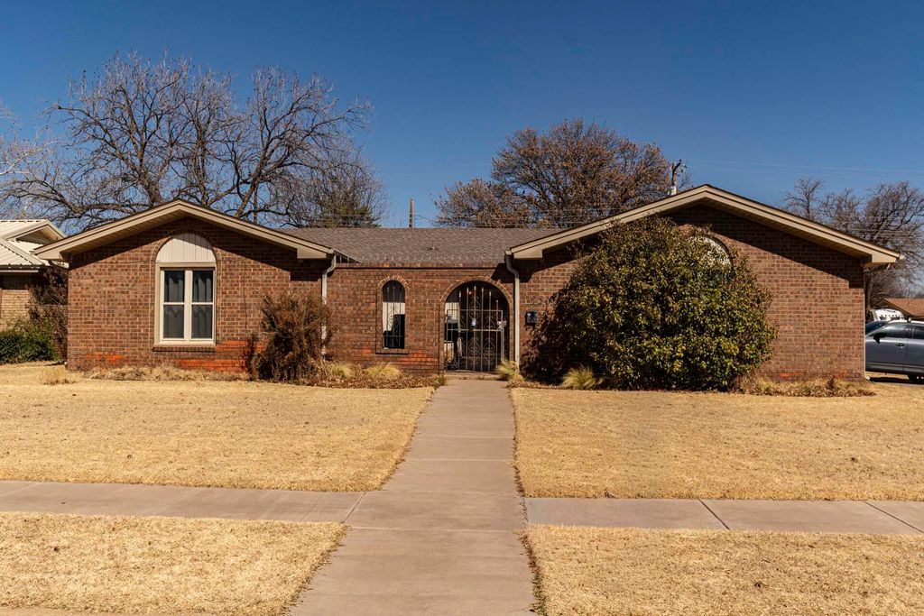 3202 69th Street, Lubbock, TX 79413