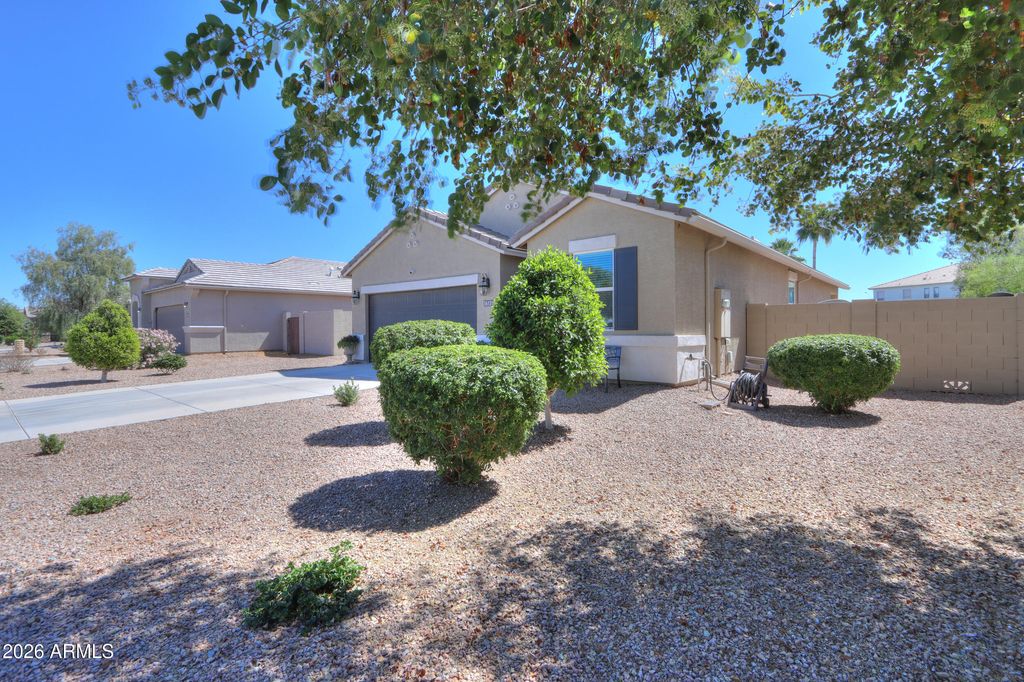 36131 W SEVILLE Drive, Maricopa, AZ 85138 — exterior
