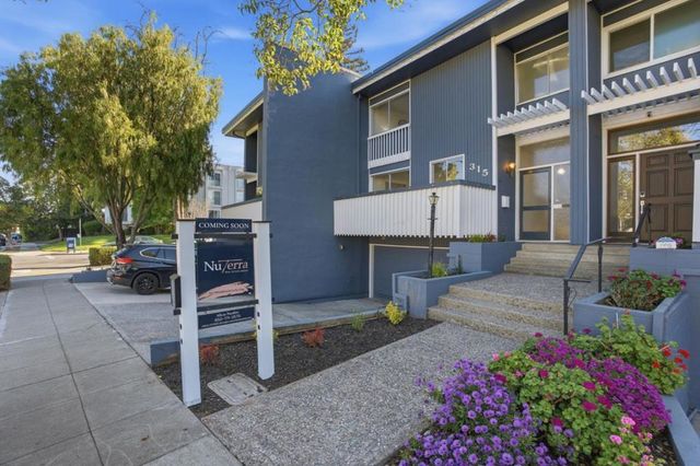 315 Carlos Avenue, Redwood City, CA 94061
