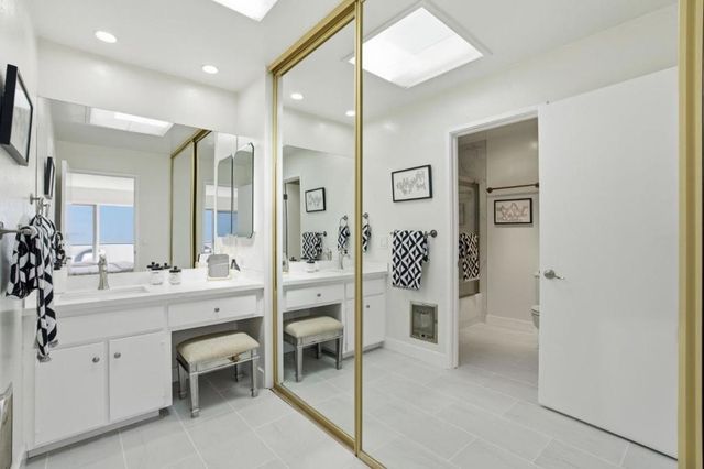 315 Carlos Avenue, Redwood City, CA 94061