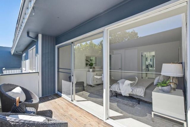 315 Carlos Avenue, Redwood City, CA 94061