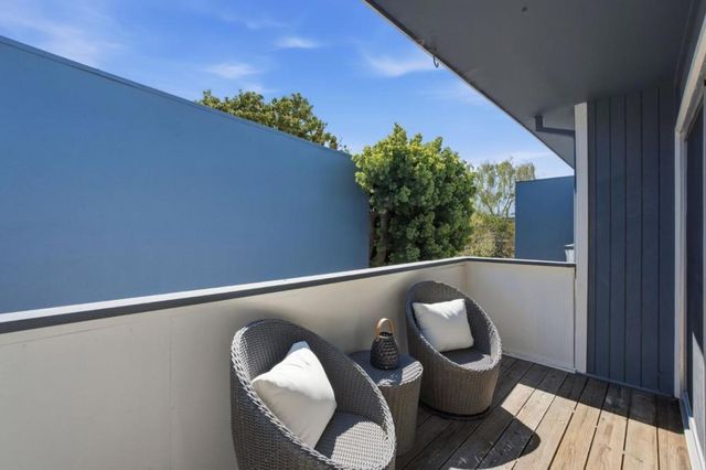 315 Carlos Avenue, Redwood City, CA 94061