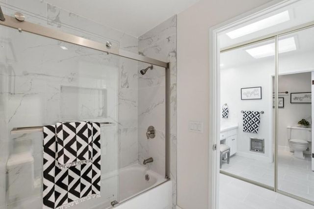 315 Carlos Avenue, Redwood City, CA 94061