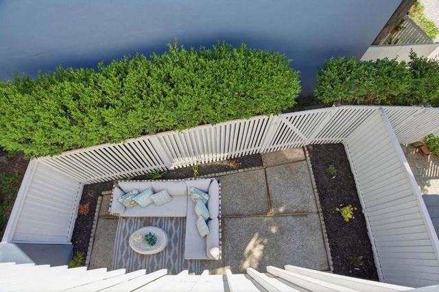 315 Carlos Avenue, Redwood City, CA 94061