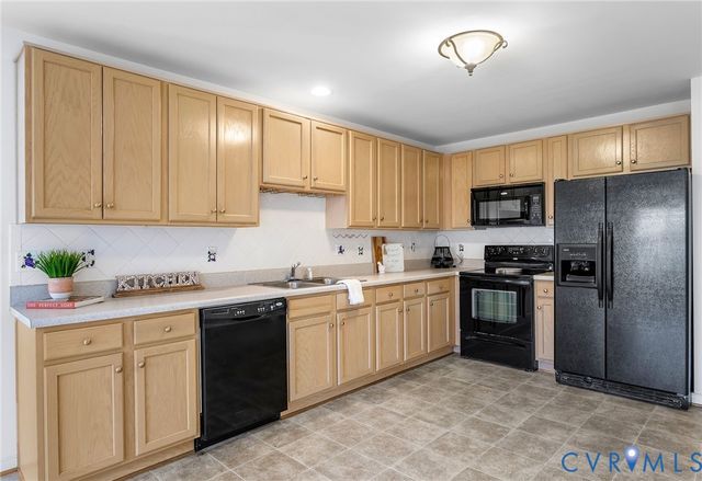 3120 Clintwood Rd, Midlothian, VA 23112
