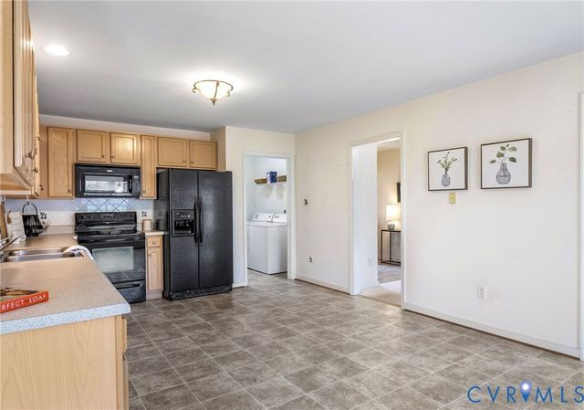 3120 Clintwood Rd, Midlothian, VA 23112