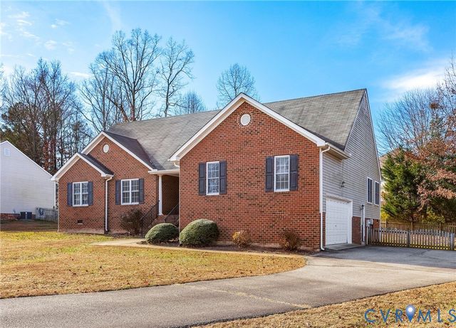 3120 Clintwood Rd, Midlothian, VA 23112