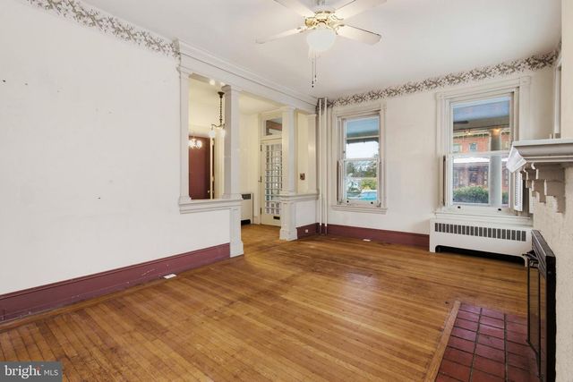 402 W UNION ST, West Chester, PA 19382