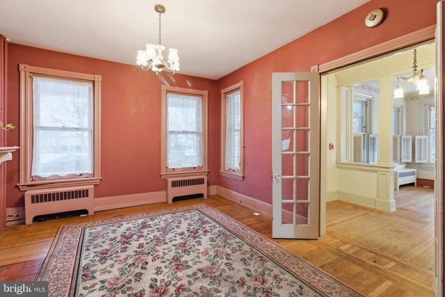 402 W UNION ST, West Chester, PA 19382