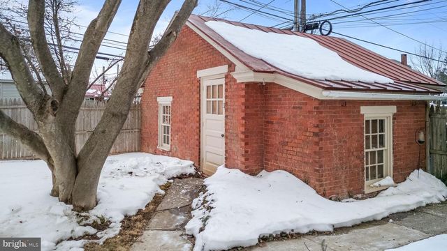 402 W UNION ST, West Chester, PA 19382