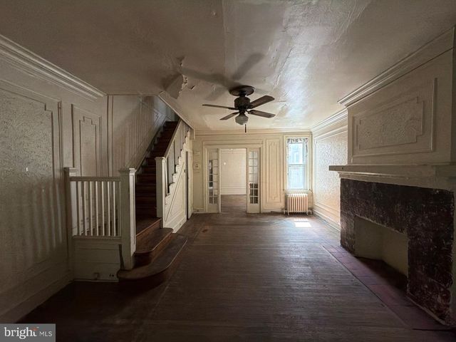 511 COBBS CREEK PKWY, Philadelphia, PA 19143