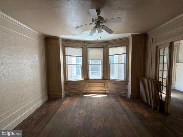 511 COBBS CREEK PKWY, Philadelphia, PA 19143