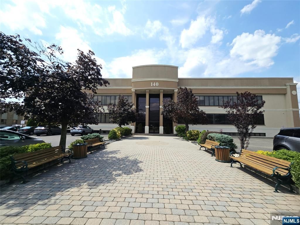140 Sylvan Avenue, Englewood Cliffs, NJ 07632