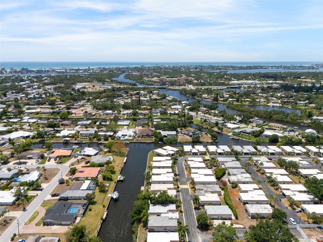 2330 RIVERBLUFF PARKWAY V245, Sarasota, FL 34231
