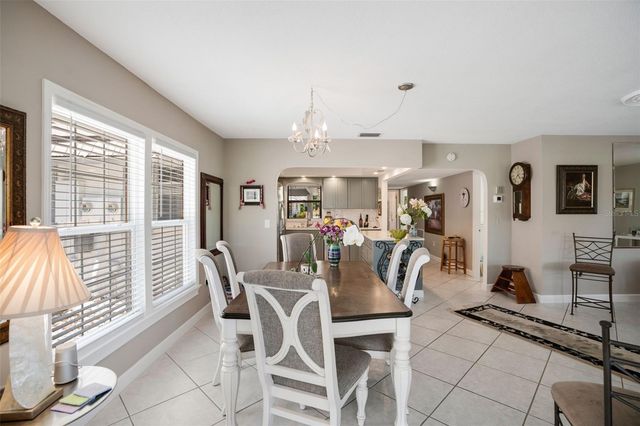 2330 RIVERBLUFF PARKWAY V245, Sarasota, FL 34231