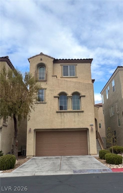 10590 Longoria Garden Street, Las Vegas, NV 89141