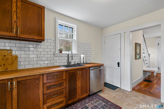 53 Turner Avenue, Hamden, CT 06517