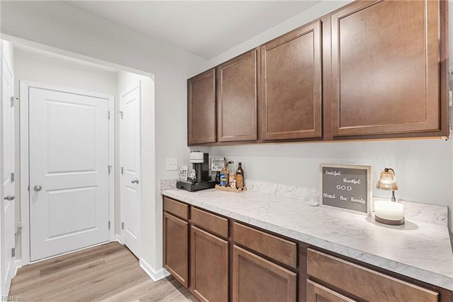 305 Lorraine DR, Williamsburg, VA 23185