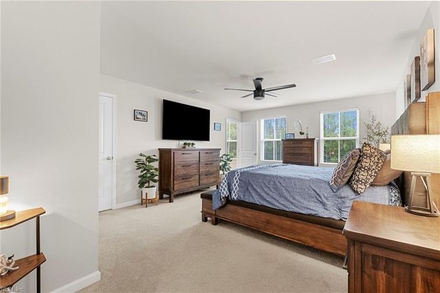 305 Lorraine DR, Williamsburg, VA 23185