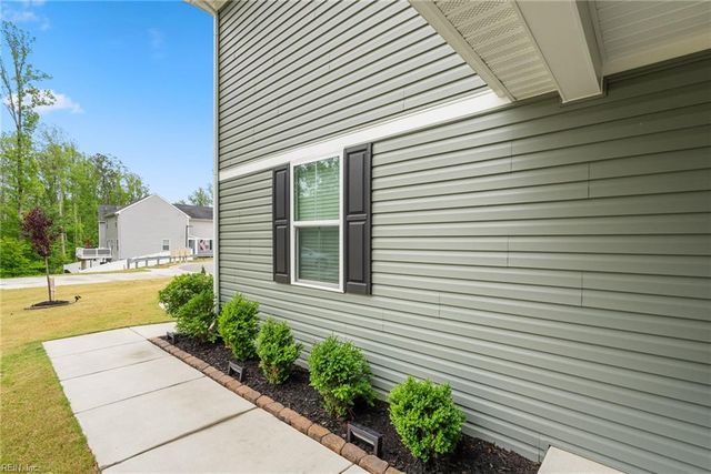 305 Lorraine DR, Williamsburg, VA 23185