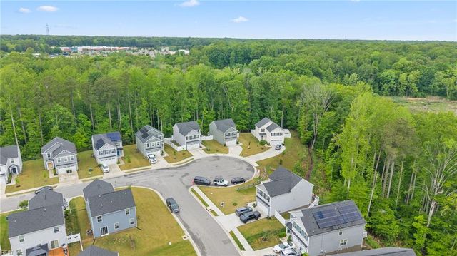 305 Lorraine DR, Williamsburg, VA 23185