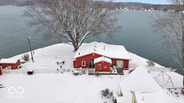 9405 E Southshore Drive, Unionville, IN 47468