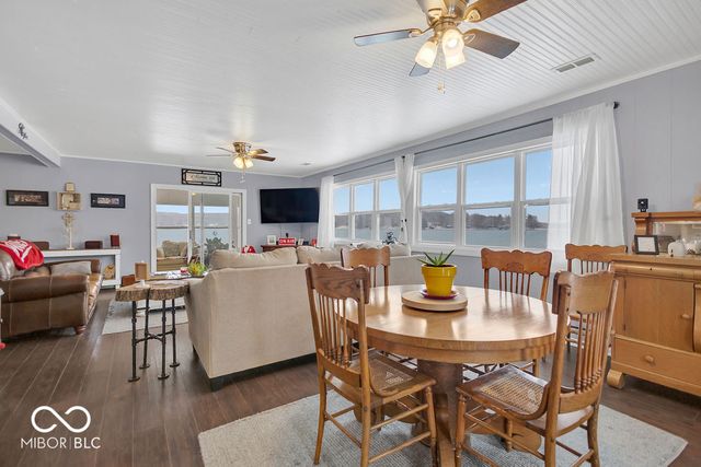 9405 E Southshore Drive, Unionville, IN 47468