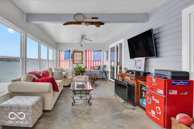 9405 E Southshore Drive, Unionville, IN 47468