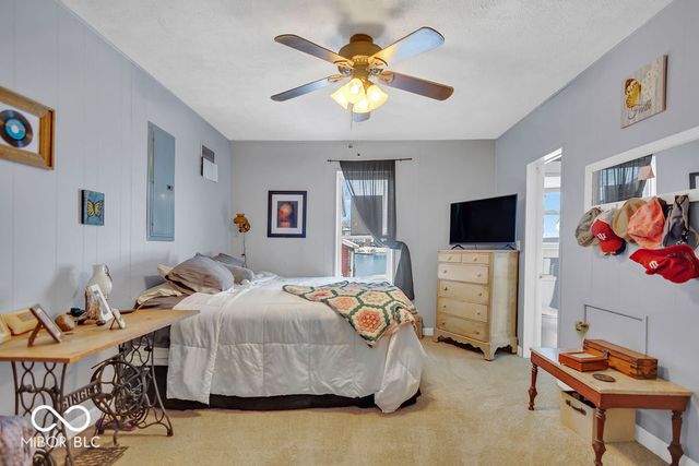 9405 E Southshore Drive, Unionville, IN 47468