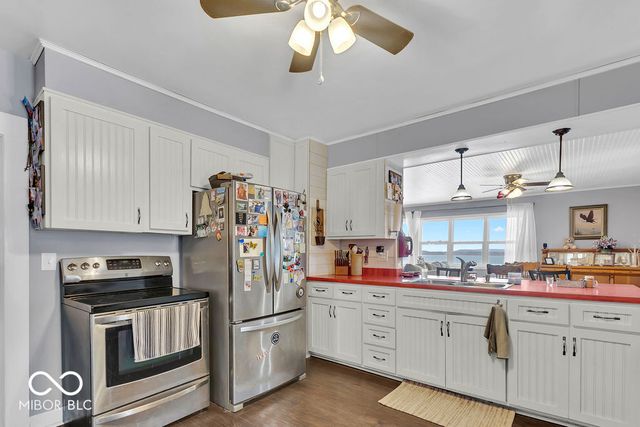 9405 E Southshore Drive, Unionville, IN 47468